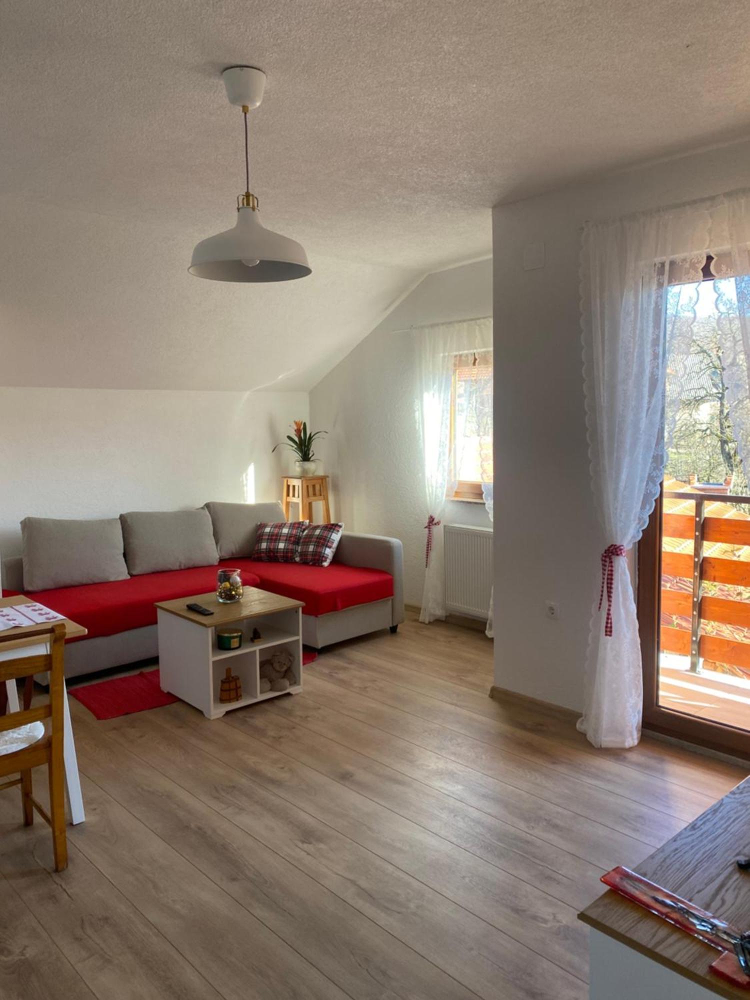 Apartman Kremen Kuterevo Екстериор снимка